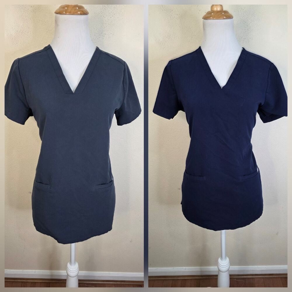 FIGS Technical Collection Blue & Gray V Neck Scrub Top XS Casma Style FW1100 (2)